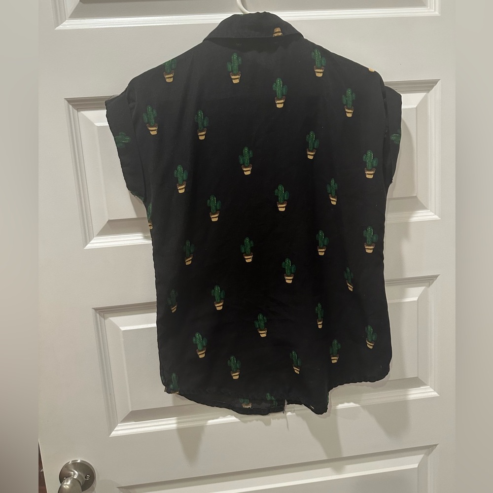Cactus Cap Sleeve Button Up - image 4